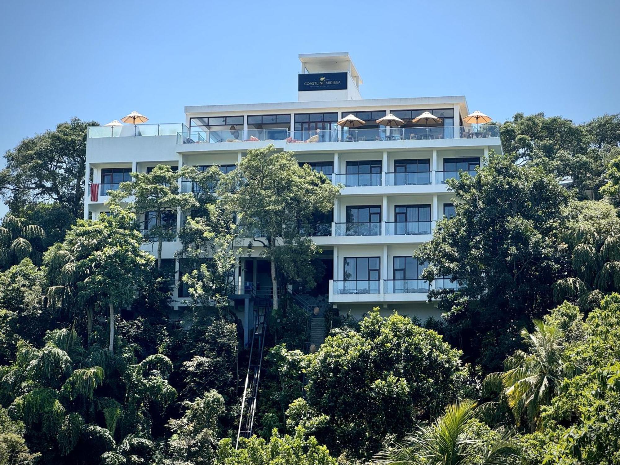 Coastline Mirissa Boutique Hotel And Spa Exteriör bild
