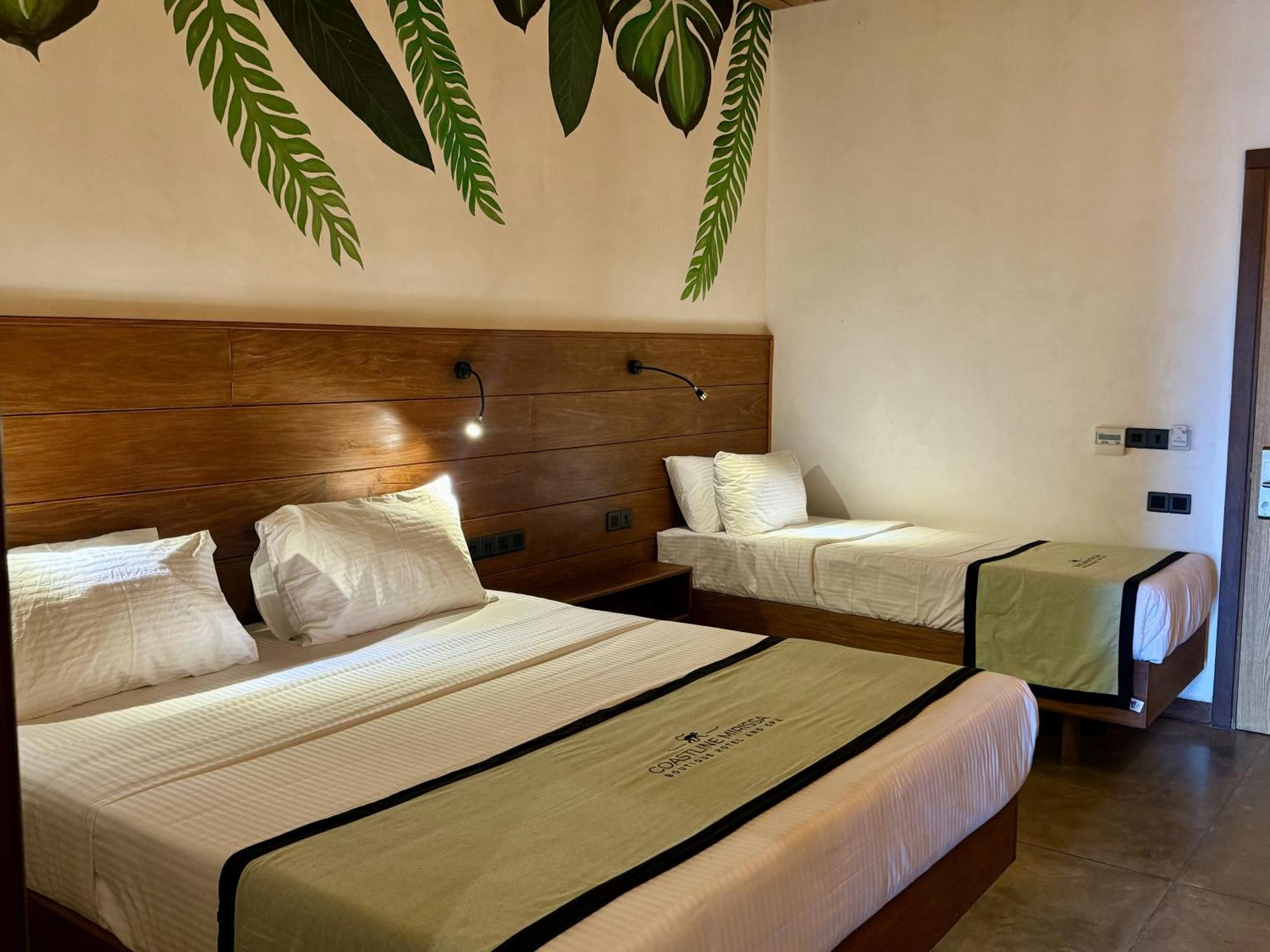 Coastline Mirissa Boutique Hotel And Spa Rum bild